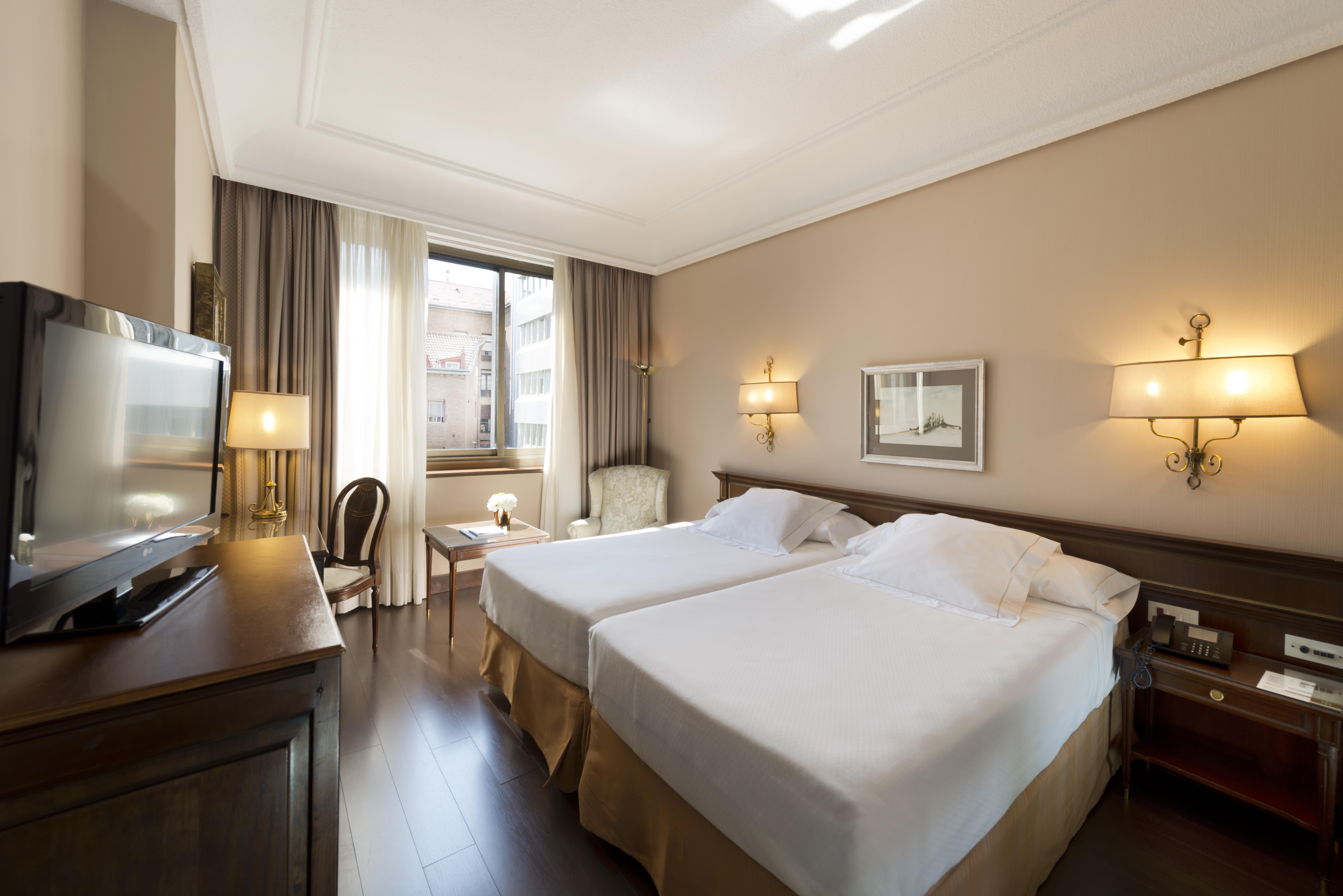 Hotel Miguel Angel - Madrid — Photos 3
